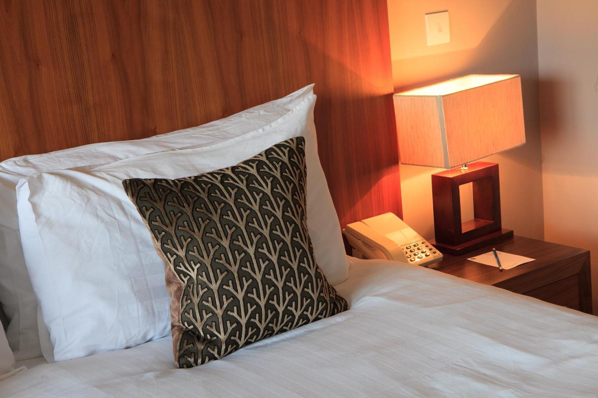 Best Western Plus Centurion Hotel Midsomer Norton Δωμάτιο φωτογραφία